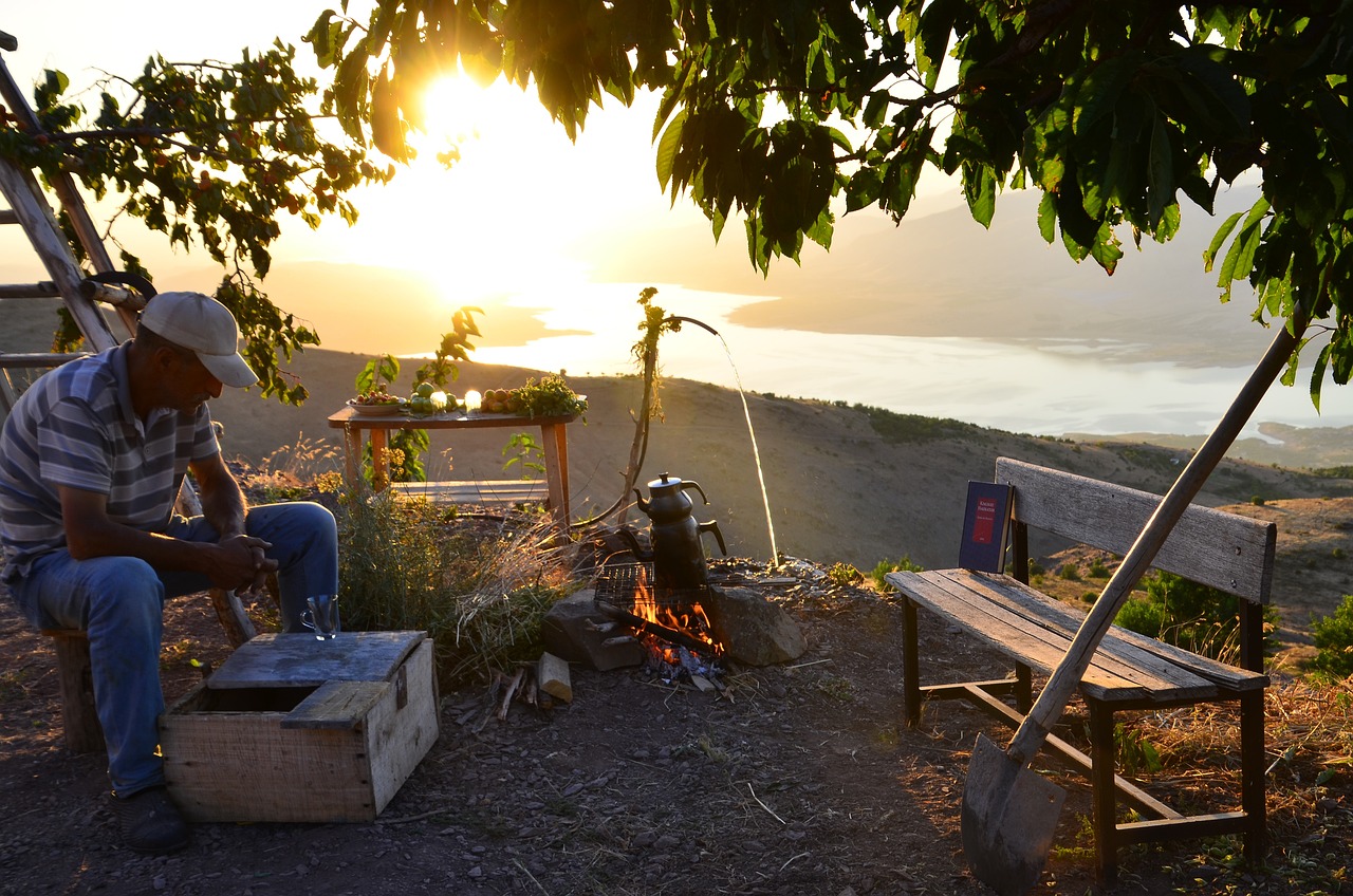 First Camping Trip? Safety Tips for Beginners